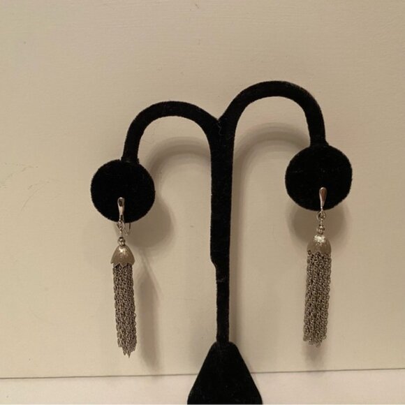CROWN TRIFARI EARRINGS SILVER TONE FRINGE TASSEL DANGLE DROP CLIP ON VINTAGE - Picture 2 of 7